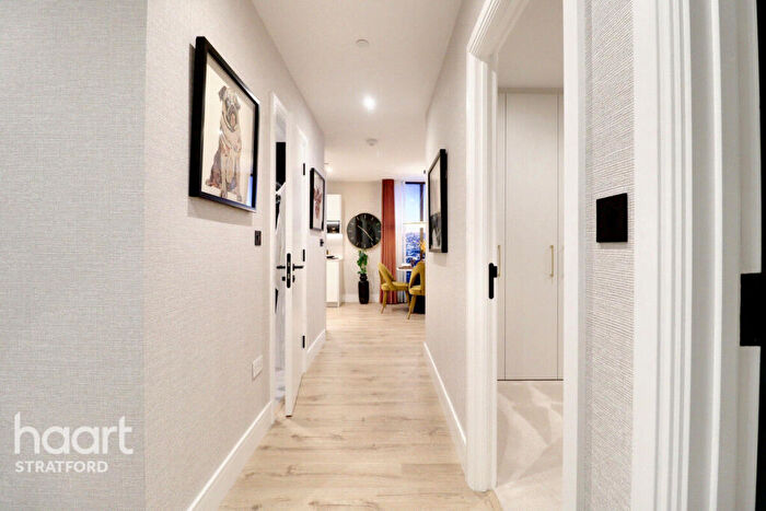 1 Bedroom Apartment For Sale In Manor Road, London, E15