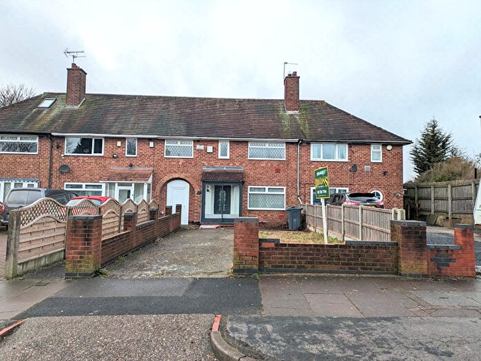 3 Bedroom Terraced House To Rent In Admington Road, Stechford, B33