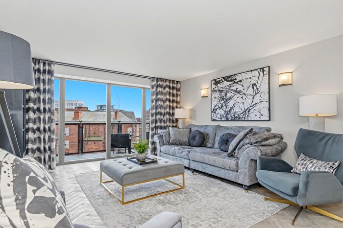 2 Bedroom Flat For Sale In The Quays, Concordia St, LS1