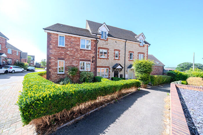 4 Bedroom Town House For Sale In Woolpitch Wood, Chepstow, NP16