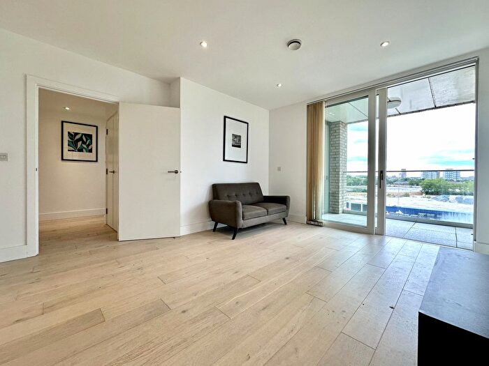 1 Bedroom Flat To Rent In Quebec Way, London, SE16