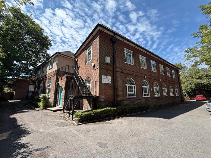 2 Bedroom Apartment To Rent In Charlecote House, Millbrook Road East, SO15