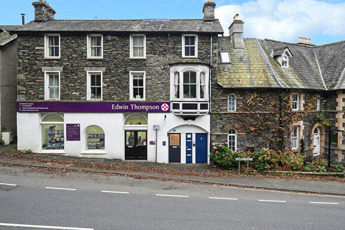 2 Bedroom Apartment For Sale In Flat, Church Street, Windermere, Cumbria, LA23