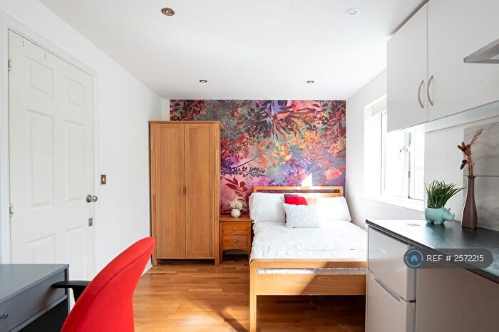 Studio To Rent In Chieftain Way, Cambridge, CB4