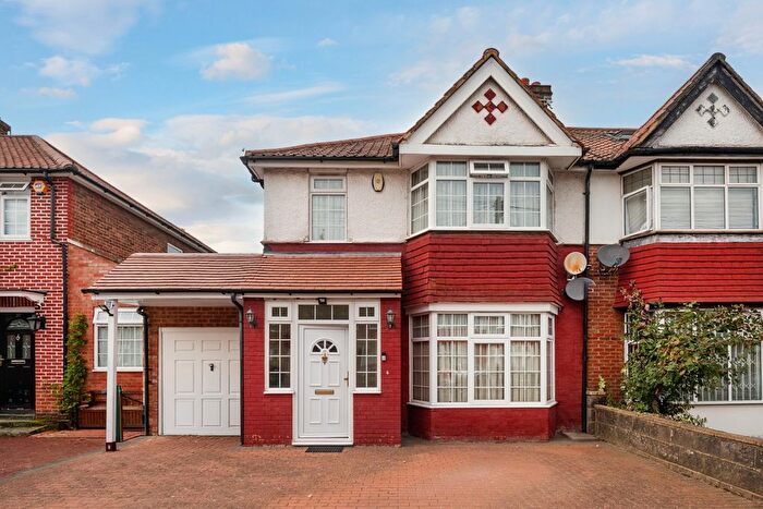 3 Bedroom Semi-Detached House For Sale In Cotswold Gardens, London, NW2