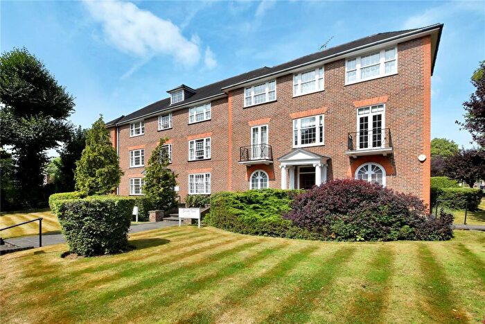 2 Bedroom Apartment To Rent In Green Lane, Northwood, Middlesex, HA6