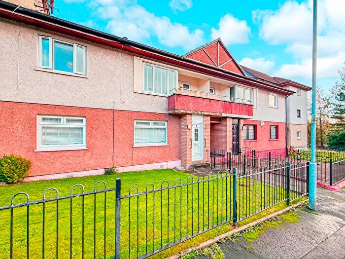 2 Bedroom Flat For Sale In Pendeen Crescent, Barlanark, Glasgow, G33