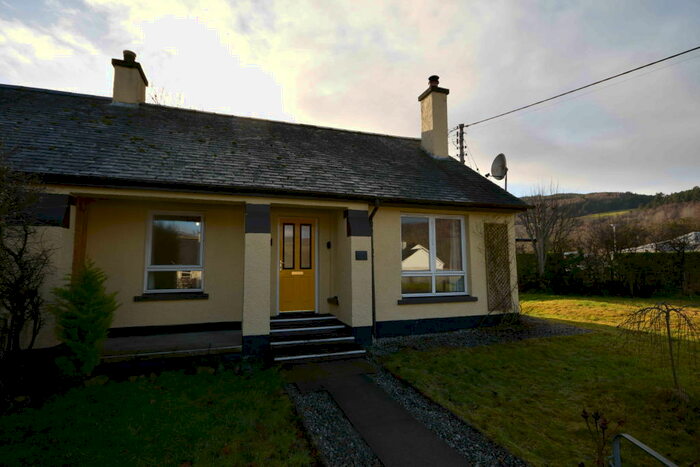 1 Bedroom End Of Terrace House To Rent In St. Drostans, Drumnadrochit, Inverness, IV63