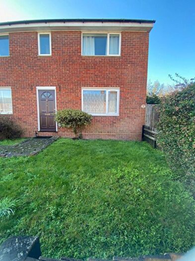 1 Bedroom Flat To Rent In High Street, Codicote, Hertfordshire, SG4