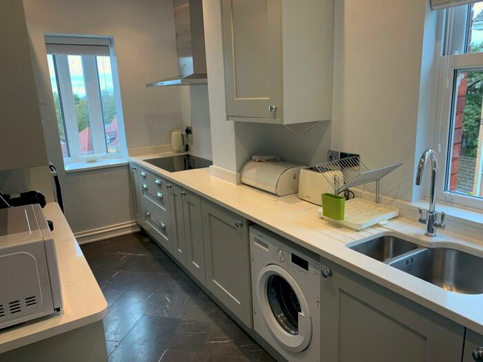 2 Bedroom Apartment To Rent In Ashley Cross, BH14