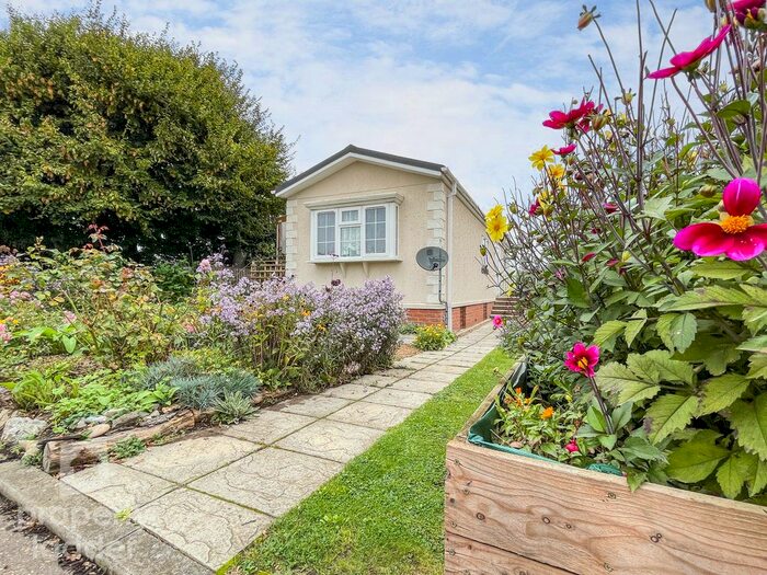 2 Bedroom Park Home For Sale In Woodland View, Stratton Strawless, Norwich, NR10