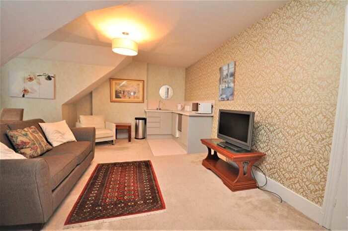 1 Bedroom Flat To Rent In Dale Street, Leamington Spa, CV32