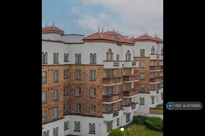 1 Bedroom Flat To Rent In San Remo Towers Block B, Boscombe, Bournemouth, BH5