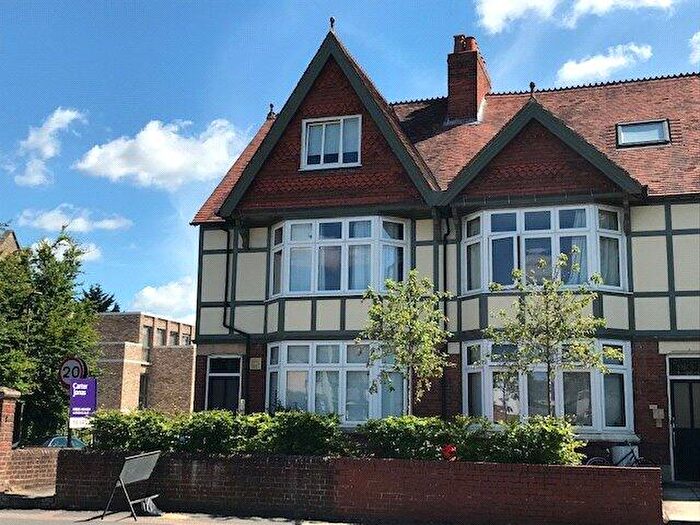 1 Bedroom Apartment To Rent In Banbury Road, Oxford, Oxfordshire, OX2