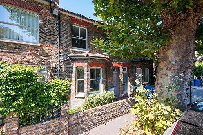 3 Bedroom Terraced House For Sale In Sansom Street, Camberwell, SE5