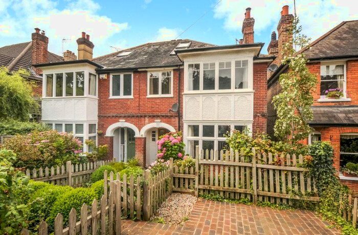 5 Bedroom Semi-Detached House To Rent In Bradbourne Park Road, Sevenoaks, Kent, TN13