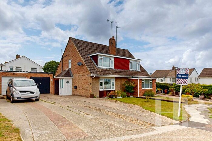 3 Bedroom Semi-Detached House For Sale In Filbert Crescent, Crawley, RH11