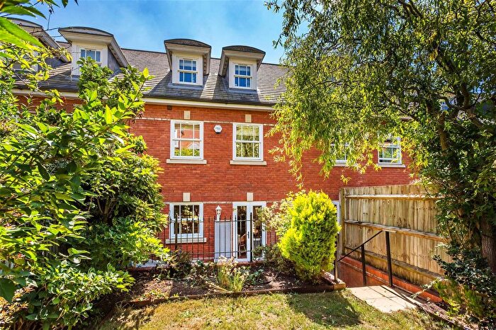 4 Bedroom Terraced House For Sale In Sells Close, St Lukes Park, Guildford, Surrey, GU1
