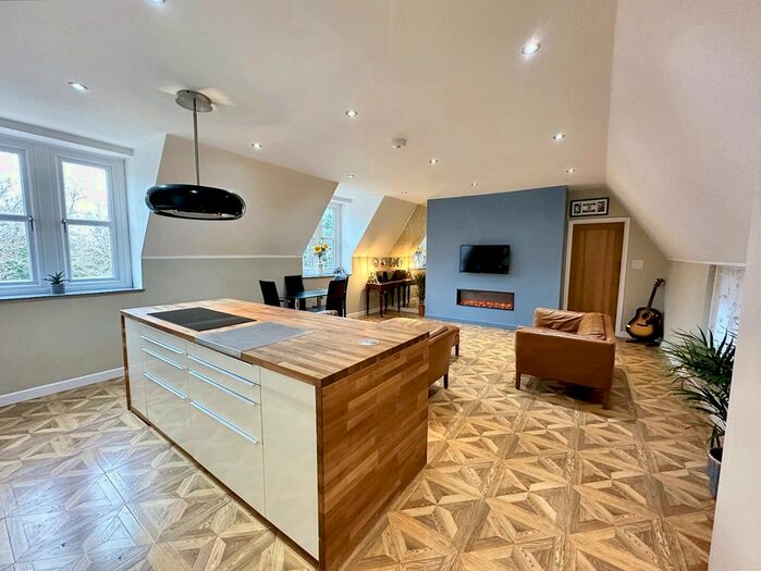 2 Bedroom Flat To Rent In The Walnuts, Whilton Lodge, Norton, Daventry, Northants., NN11