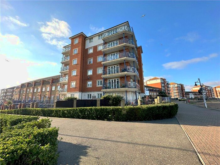 2 Bedroom Apartment For Sale In Dominica Court, Eastbourne, East Sussex