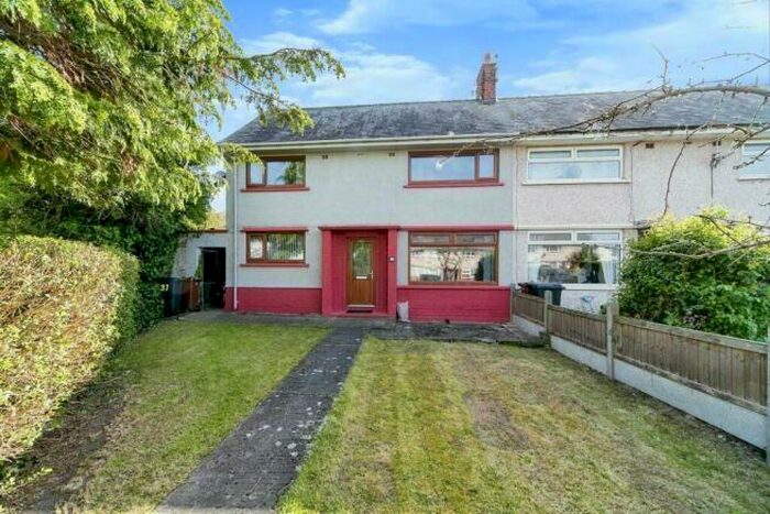 3 Bedroom End Of Terrace House For Sale In Bryn Garth, Penyffordd, Holywell, Clwyd, CH8