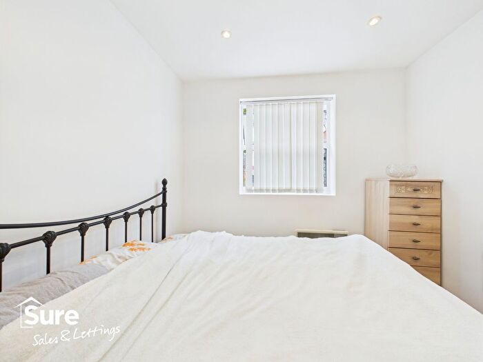 1 Bedroom Flat To Rent In Overton House, Alexandra Road, Hemel Hempstead, Hertfordshire, HP2