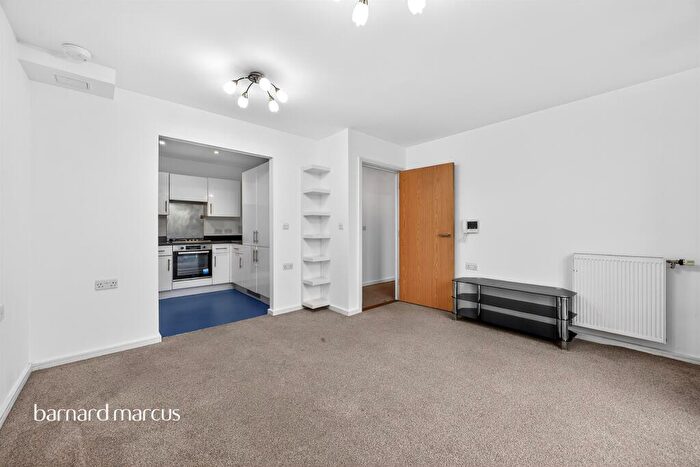 1 Bedroom Flat For Sale In London Road, Croydon, CR0