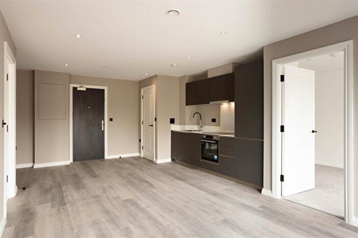 2 Bedroom Apartment To Rent In Springwell Gardens, Springwell Road, Leeds, LS12