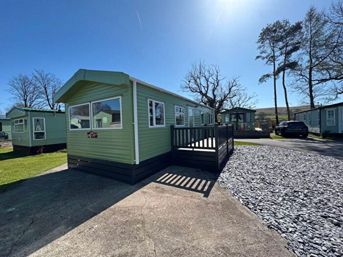 2 Bedroom Caravan For Sale In , Sedbergh, LA10
