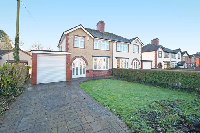 3 Bedroom Semi-Detached House To Rent In Trentham Road, Longton, ST3