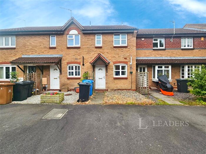 2 Bedroom Town House For Sale In Maytree Close, Oakwood, Derby, DE21