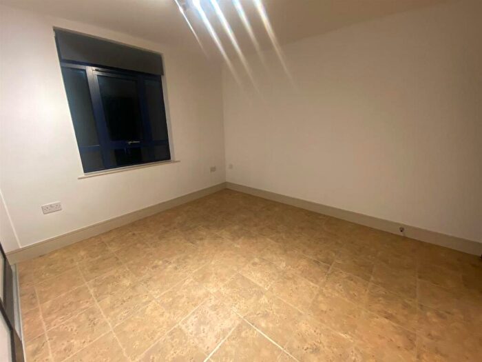 2 Bedroom Apartment To Rent In Apartment The Equilibrium, Plover Road, Lindley, HD3
