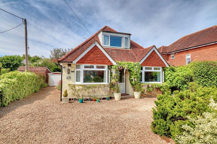 4 Bedroom Detached Bungalow For Sale In Marlow Road, Stokenchurch, HP14