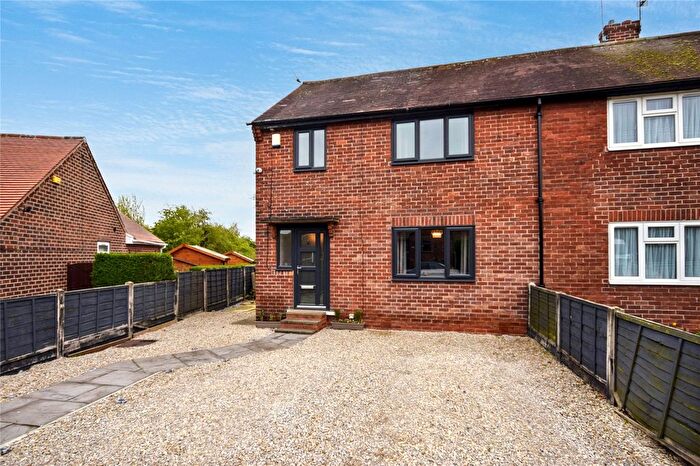 3 Bedroom Semi-Detached House For Sale In Woodside Crescent, Sharlston Common, Wakefield, West Yorkshire, WF4