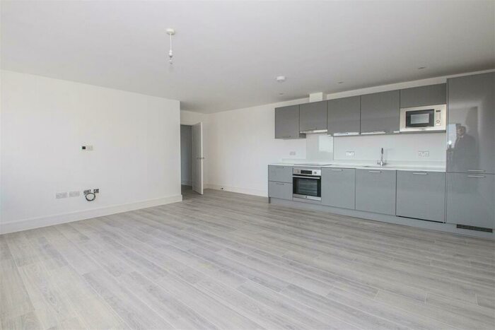 2 Bedroom Apartment To Rent In Avebury Boulevard, Milton Keynes, MK9
