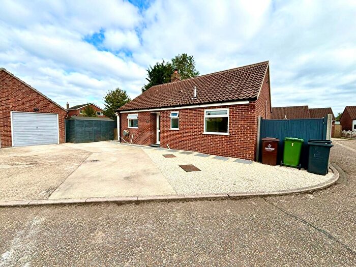 2 Bedroom Detached Bungalow For Sale In Letton Close, Shipdham, Thetford, IP25
