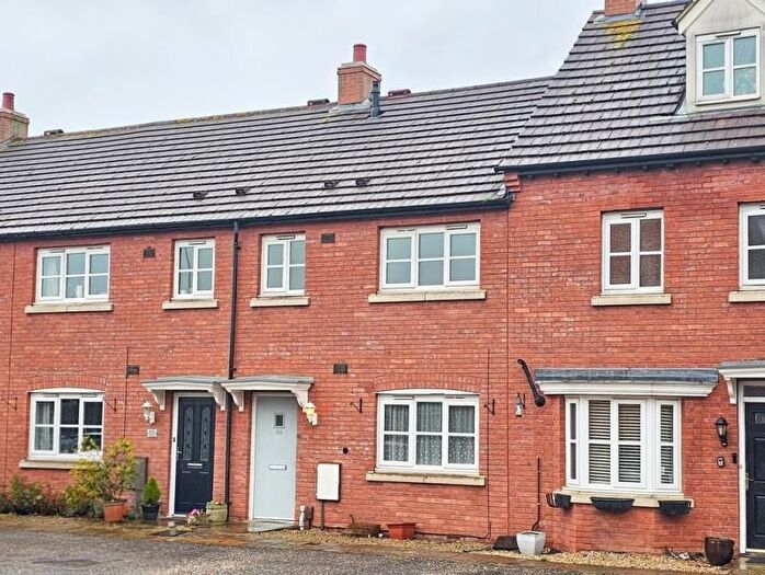 3 Bedroom Property To Rent In Ferndale Close, Gloucester, GL2