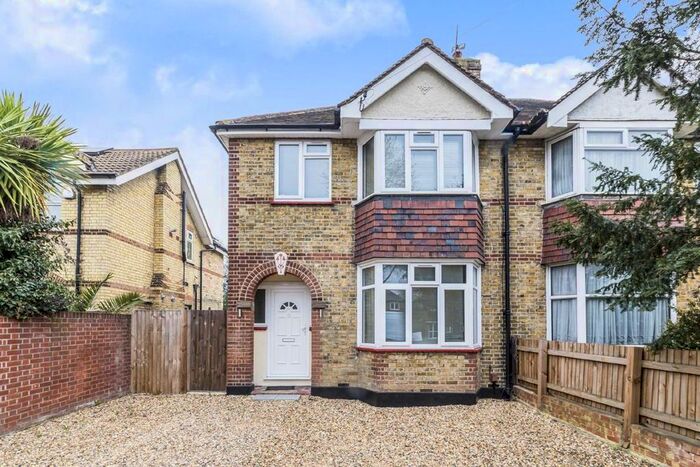 3 Bedroom Semi-Detached House To Rent In Uxbridge Road, Hampton Hill, Hampton TW12