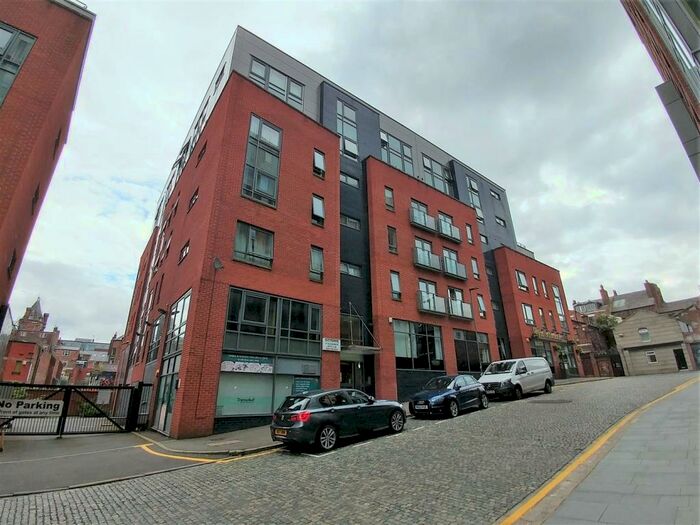 2 Bedroom Apartment To Rent In City Gate East, Oldham Street, L1
