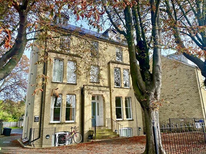 1 Bedroom Apartment To Rent In Jubilee House, Hooper Street, CB1