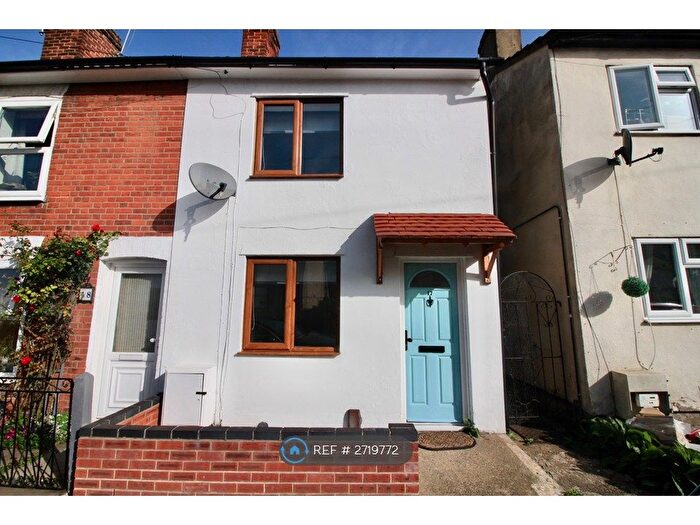 2 Bedroom End Terrace House To Rent In Shrubland Road, Colchester, CO2