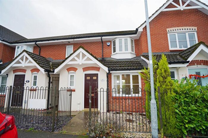 2 Bedroom Town House For Sale In Napier Drive, Horwich, Bolton, BL6