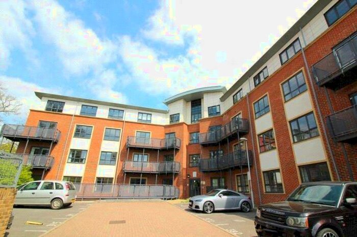 2 Bedroom Apartment To Rent In Lynx Court, Wallis Square, Farnborough, Hampshire, GU14