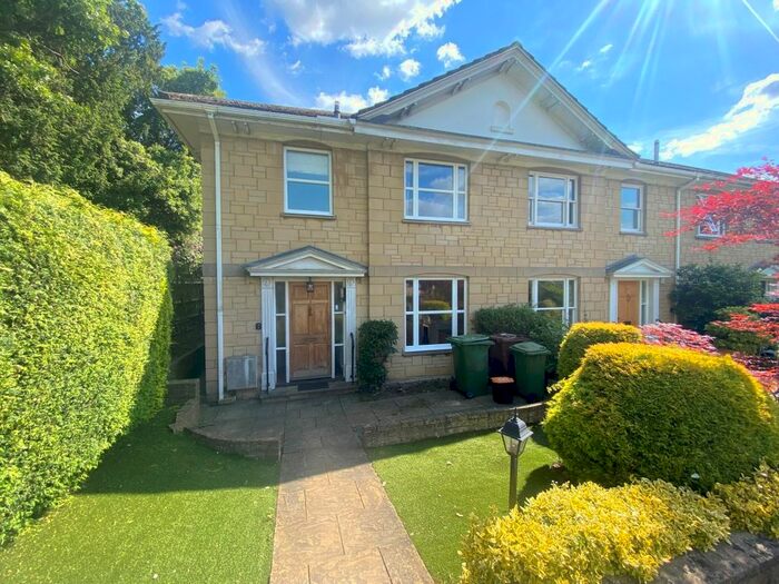 2 Bedroom Semi-Detached House To Rent In Lansdowne Square, Tunbridge Wells, TN1