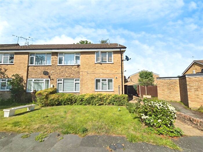 2 Bedroom Flat To Rent In Blackmoor Wood, Ascot, SL5