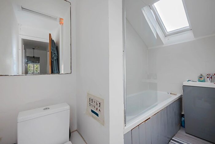 1 Bedroom Flat To Rent In Capworth Street, E10