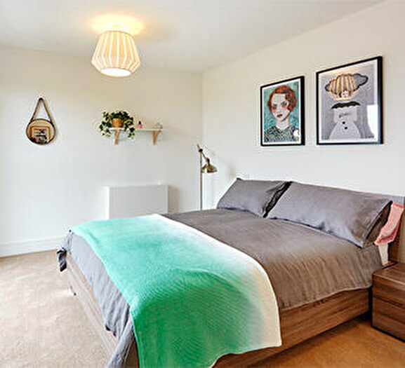 1 Bedroom Flat To Rent In London Road, Barking, London, IG11