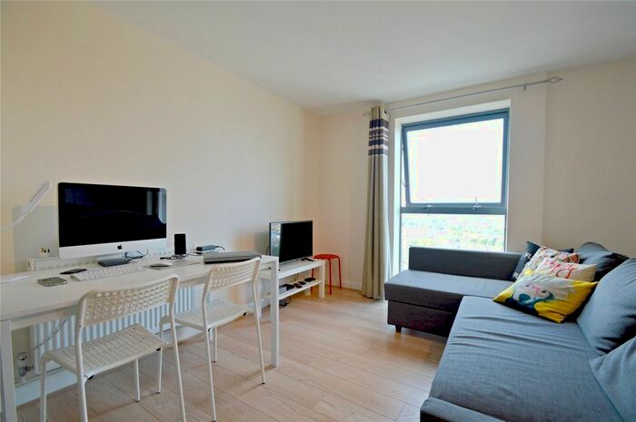 Studio To Rent In City House, London Road, Croydon, CR0