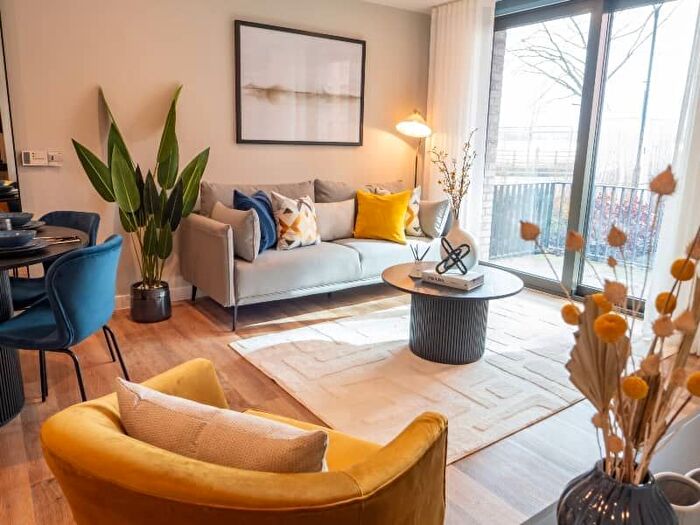 1 Bedroom Flat For Sale In Plot -A-- - Bed Apartment, Perry Barr Village, Birmingham, B42