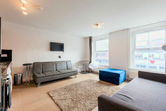 1 Bedroom Flat To Rent In Hackney Road, London Fields, London, E2